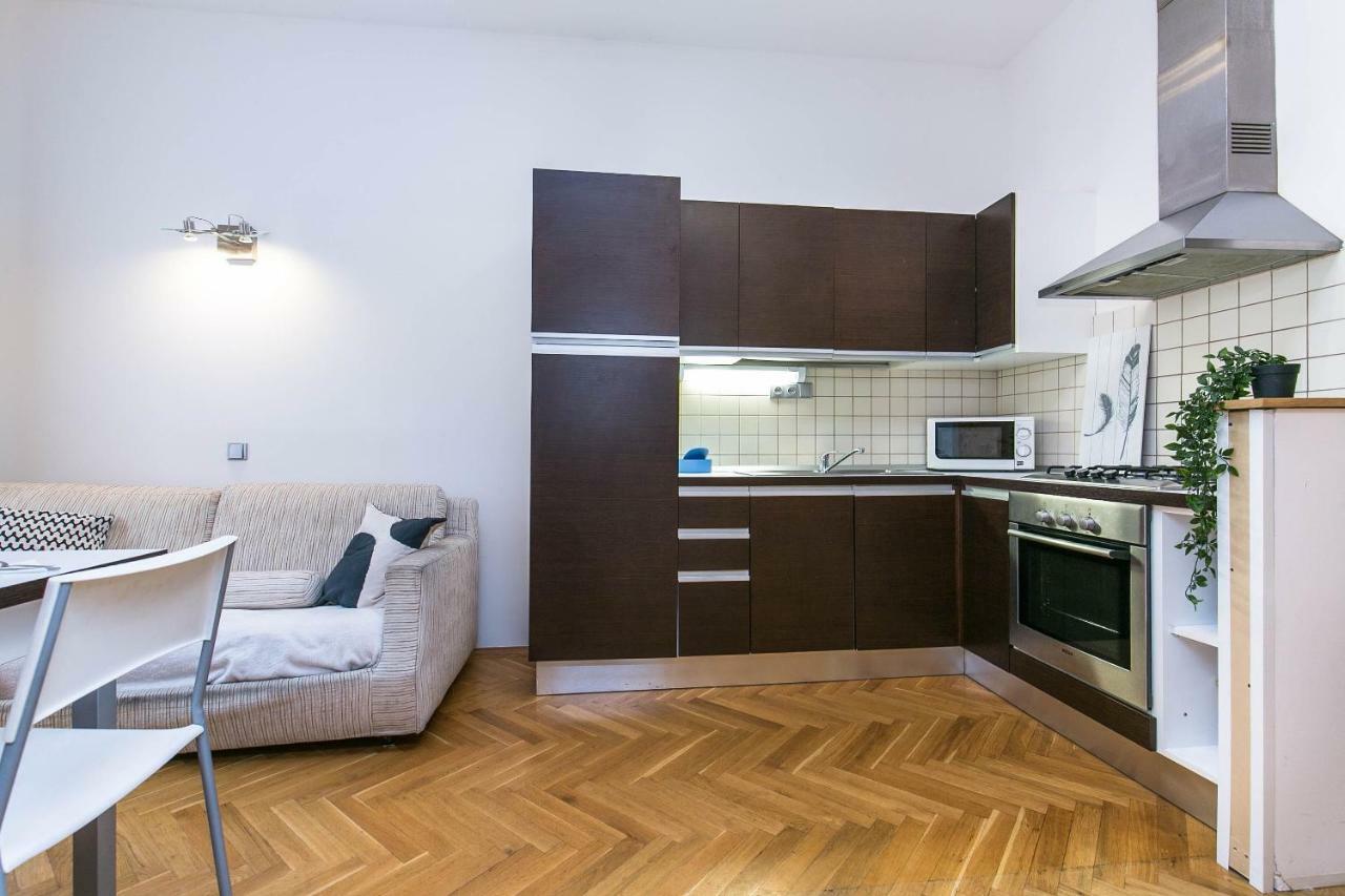 Art Apartments Prague II Kültér fotó