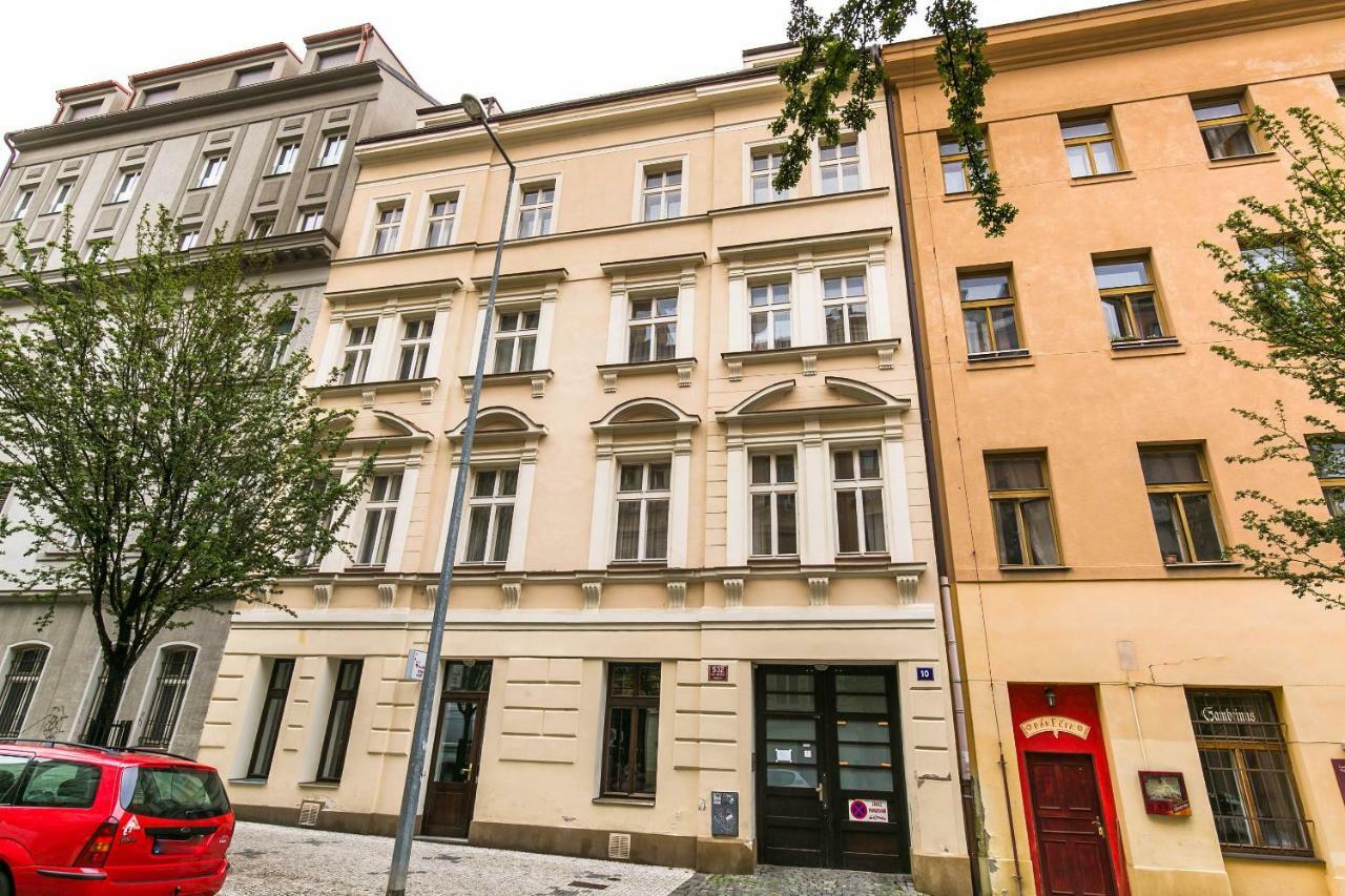 Art Apartments Prague II Kültér fotó